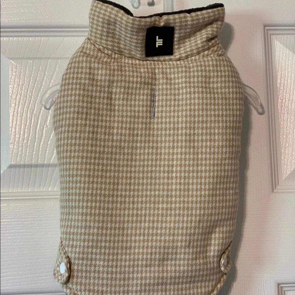 BRAND NEW WITH TAG!!! Dog fleece jacket